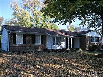 2nd image of 3210 Brunswick Dr