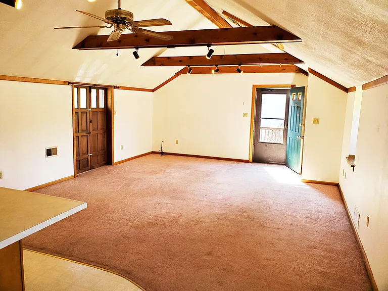 27 Richmond St #1 — Photo 3