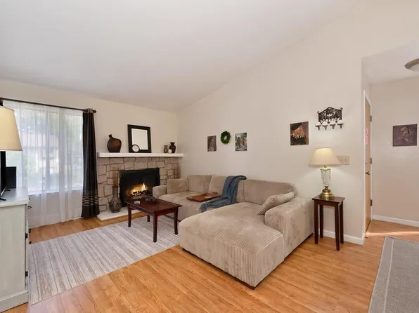 5333 Primrose Dr APT 40B, Fair Oaks, CA 95628