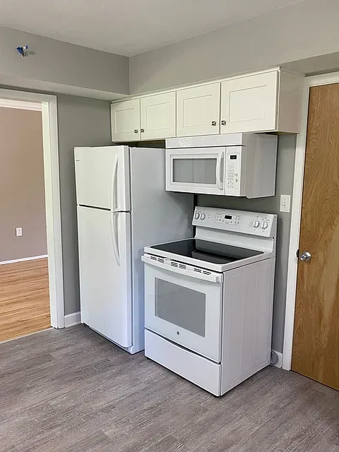 2 bed, $1,800 — Photo 4