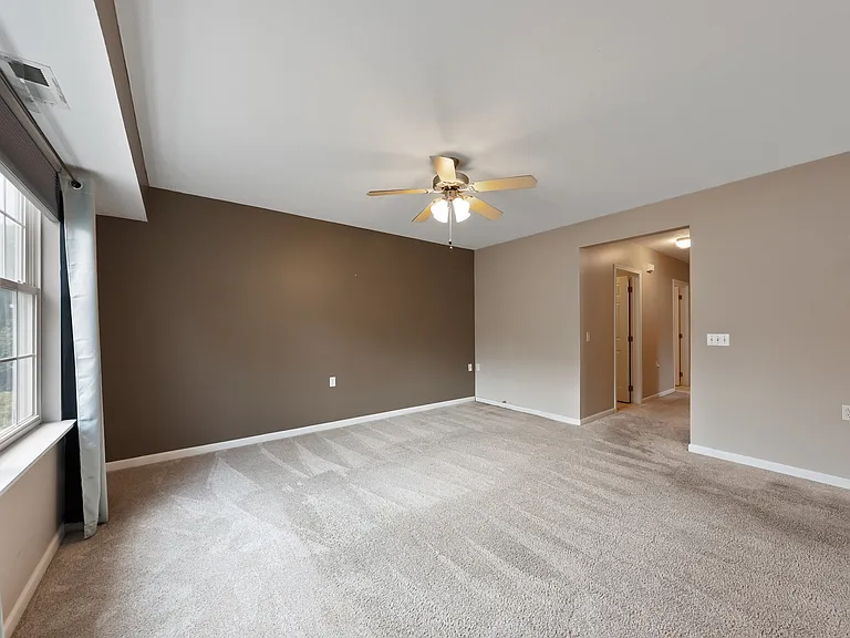 11541 Riverview Ct #13 — Photo 6