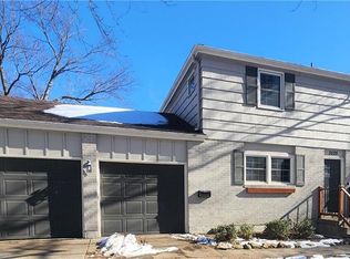 3525 S Haden Dr, Independence, MO 64055