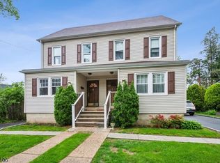 6 Hughes Pl, Summit, NJ 07901