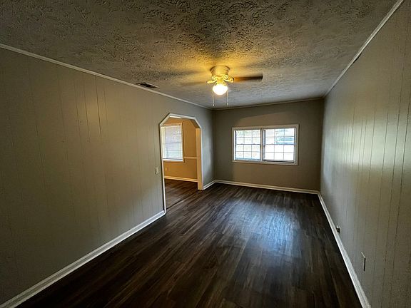 4th image of 5615 Buxton Dr