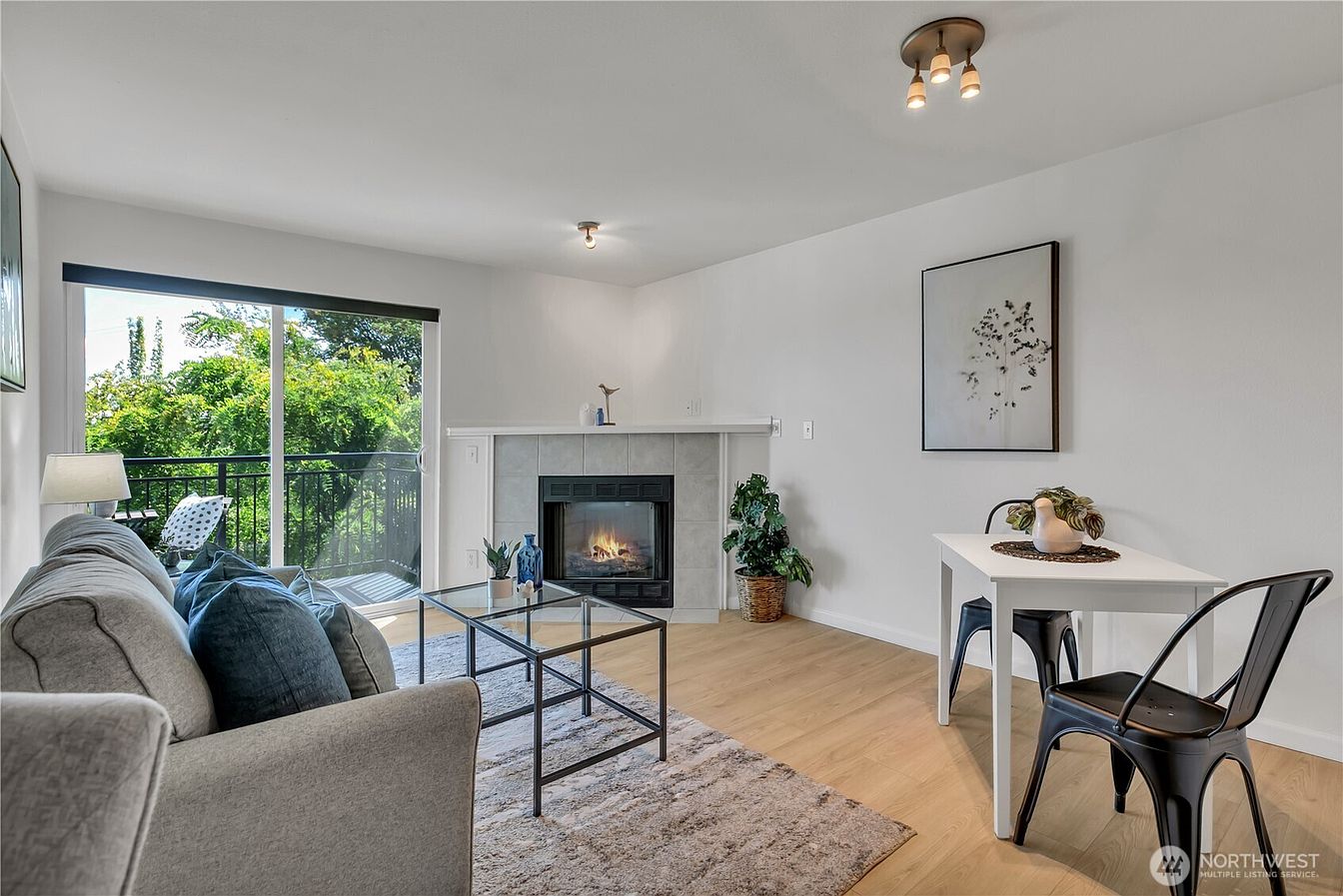 1st image of 2512 E Madison Street #303