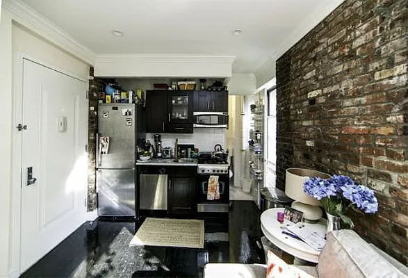 Rented by Icon Realty Management | media 2