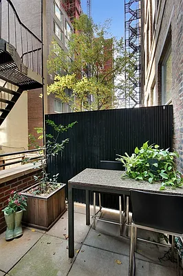 Sold by Corcoran | media 6