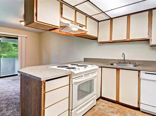 2211 6th Ave #10-2C, Milton, WA 98354