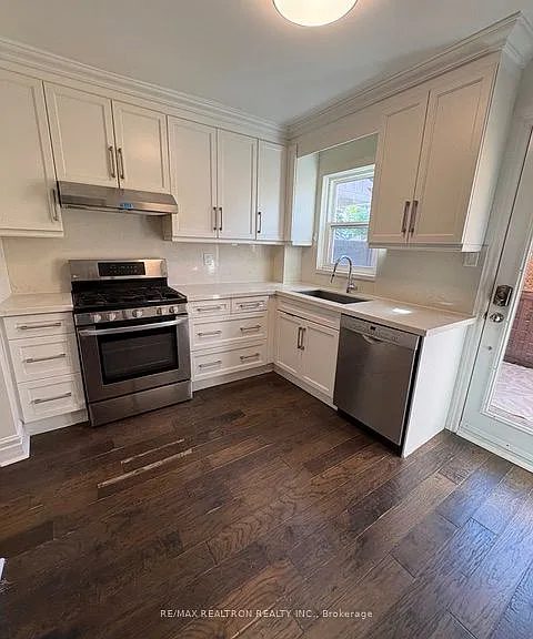 3 Lanark Ave #MAIN — Photo 16