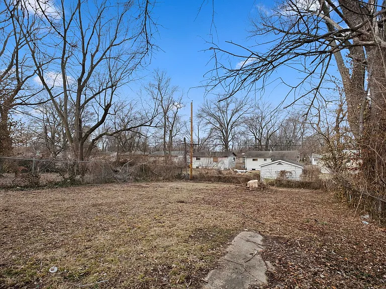 10521 Duke Dr — Photo 30