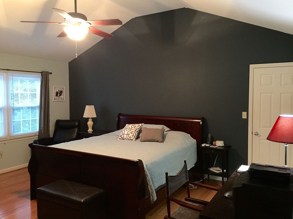 2nd image of 4536 Clubhouse Dr