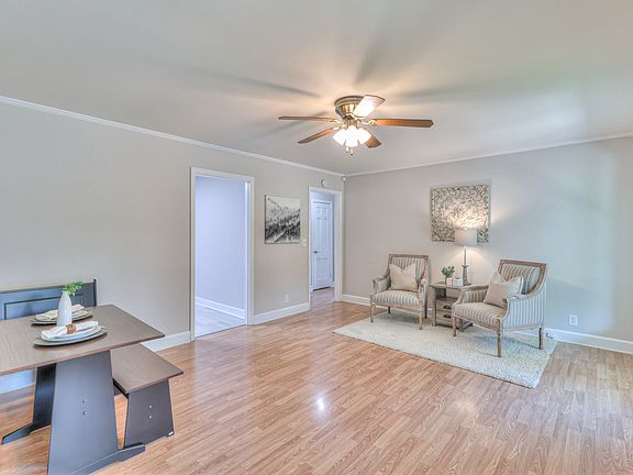3rd image of 1126 Toddington Dr #1124