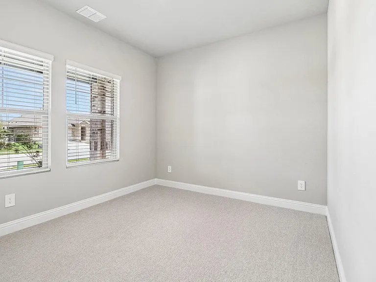 6206 Castamere Dr — Photo 16