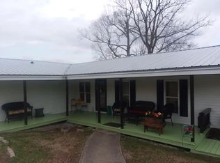 165 Swan Lake Rd, Nortonville, KY 42442