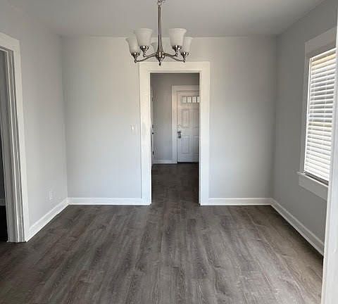 5th image of 408 Cedar Ave SW