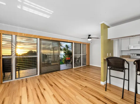 79-7199 Mamalahoa Hwy #208, Holualoa, HI 96725