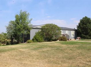 11085 Casa Ln, Belle Fourche, SD 57717