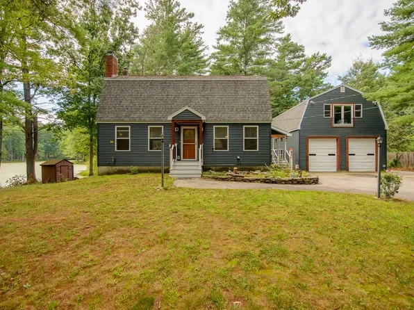 135 Lowell Rd, Pepperell, MA 01463