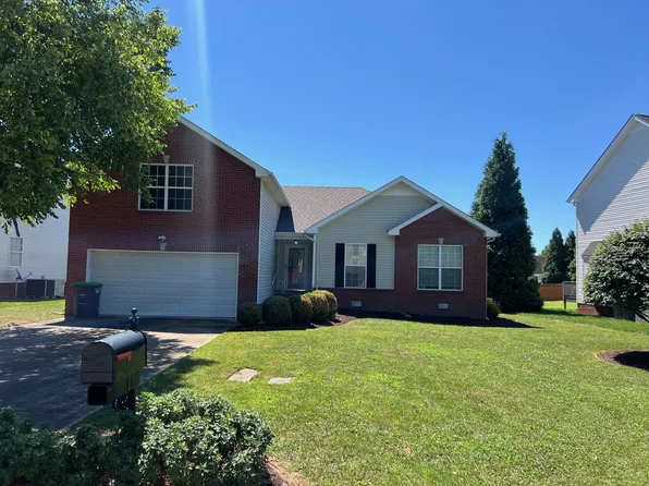 3352 Marrast Dr, Clarksville, TN 37043