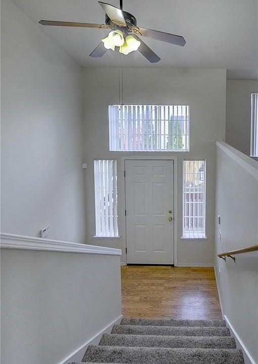 1st image of 18521 12th Avenue Ct E