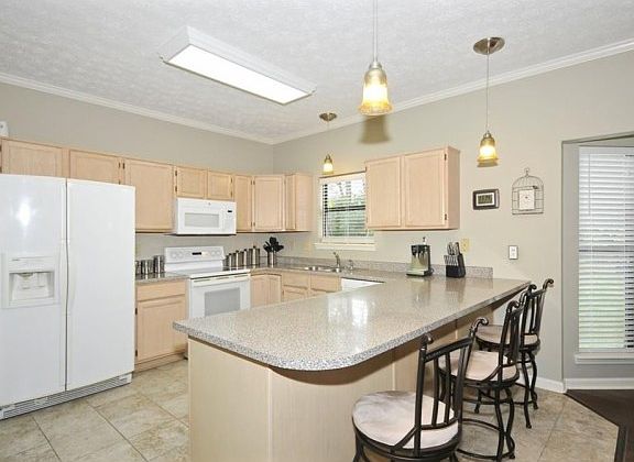 5th image of 1412 Nora Woods Ct