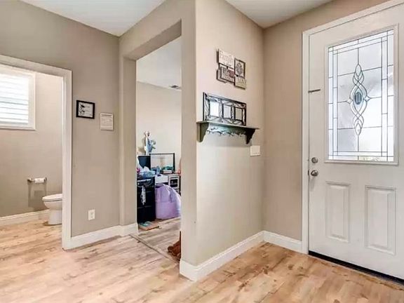 4th image of 1746 Parkerson Way