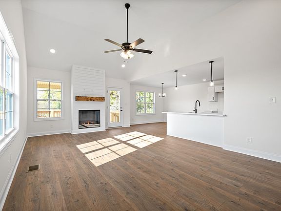 4th image of 138 Cordova Ct Lot 93