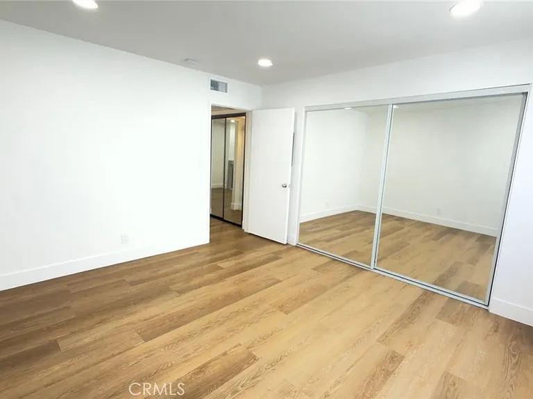 839 N Hayworth Ave #104 — Photo 9