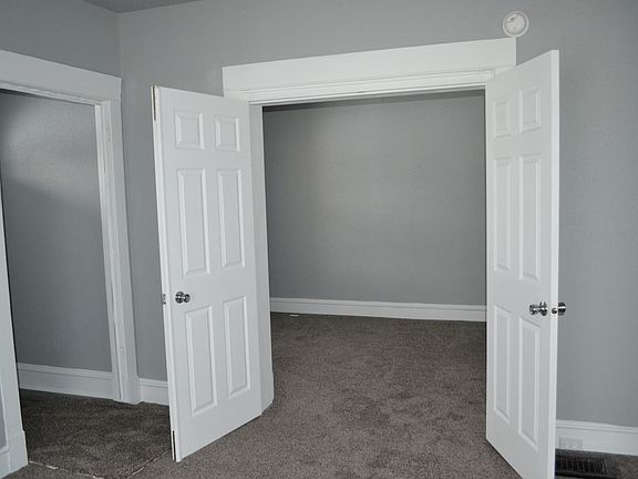 2nd image of 1235 Huron Ave #1