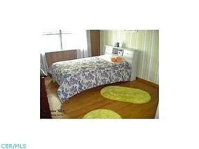 2275 Blue Valley Rd SE photo 1
