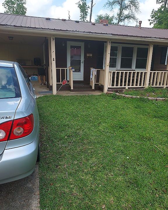 1st image of 4274 2nd Ave
