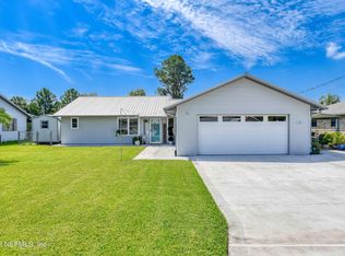 111 Magnolia Dr E, East Palatka, FL 32131