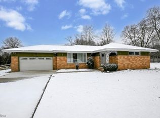 37970 Aurora Rd, Solon, OH 44139