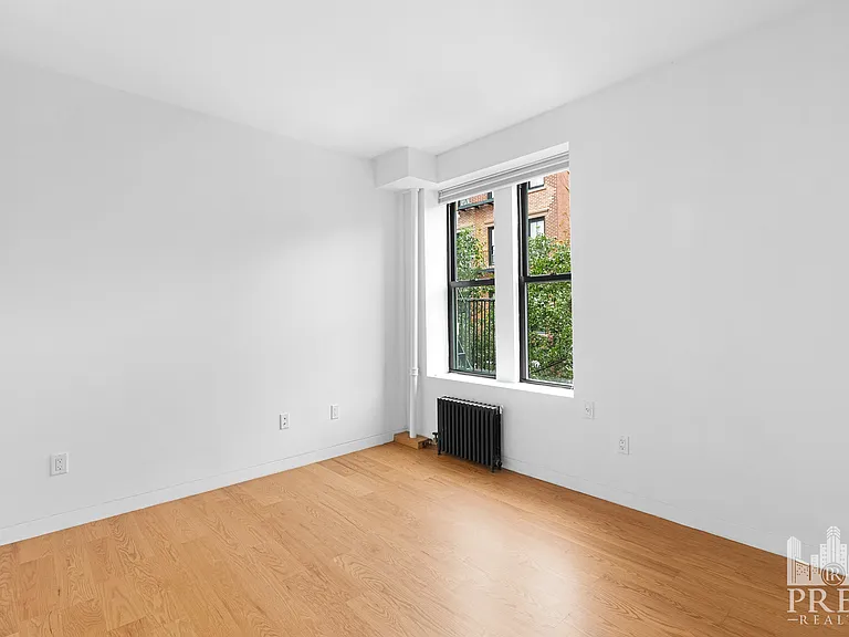227 Waverly Pl #2A — Photo 11