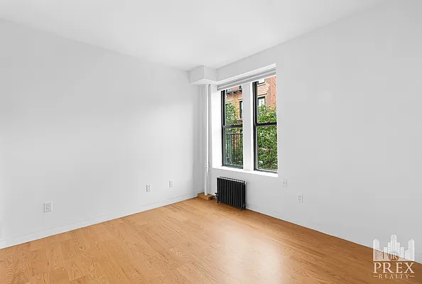 Bedroom, photo 4