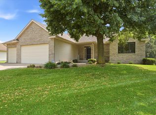 1528 141st Ln NW, Andover, MN 55304