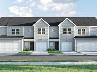 1008 Wildflower Dr, Wilmington, NC 28412