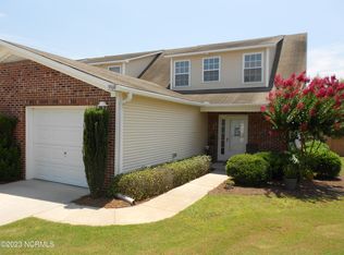 3960 Winds Ridge Dr, Wilmington, NC 28409