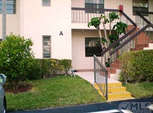 21211 Lago Cir #A, Boca Raton, FL 33433