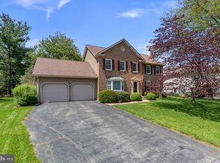 205 Oakmanor Way, Walkersville, MD 21793
