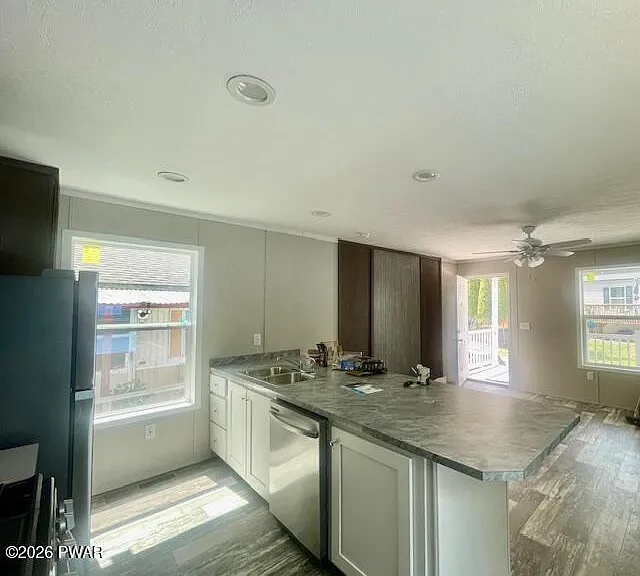 112 Crawford Park Rd — Photo 14
