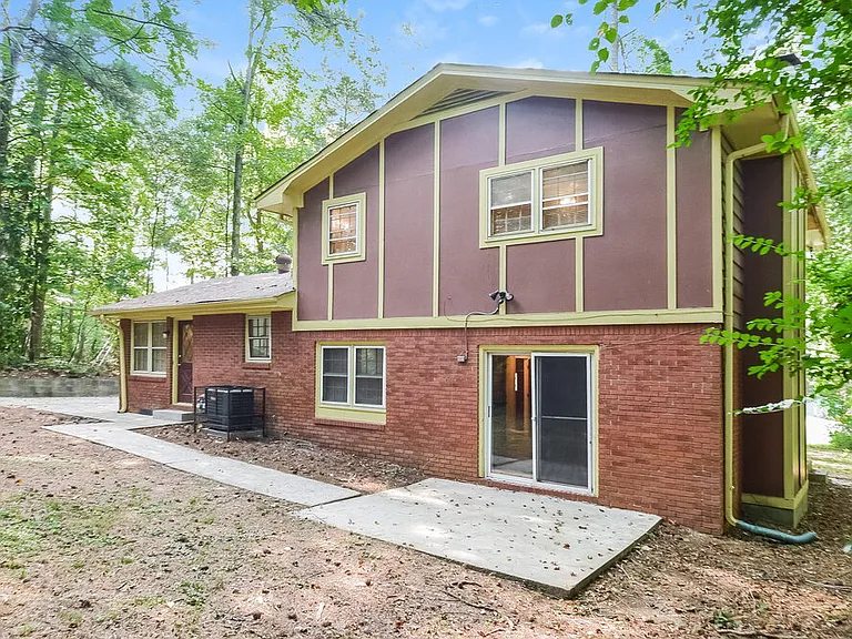 2725 Westford Ct — Photo 17