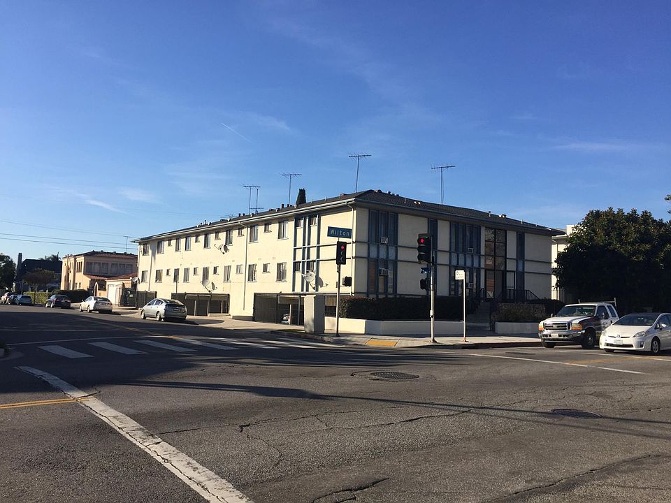 Building Photo 3