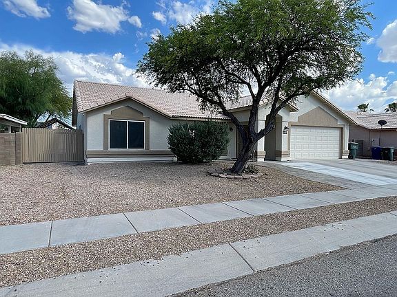 2nd image of 8019 S Muddy Creek Dr
