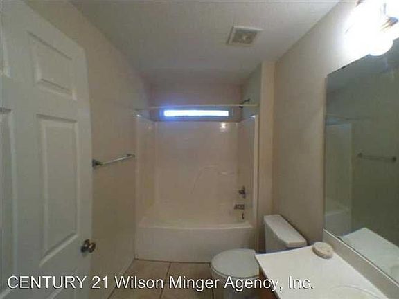3rd image of 5131 Aqua Vista Dr