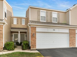 594 Springbrook Trl N, Oswego, IL 60543