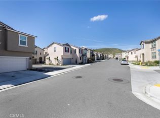 962 Helena Rdg, Lake Elsinore, CA 92530