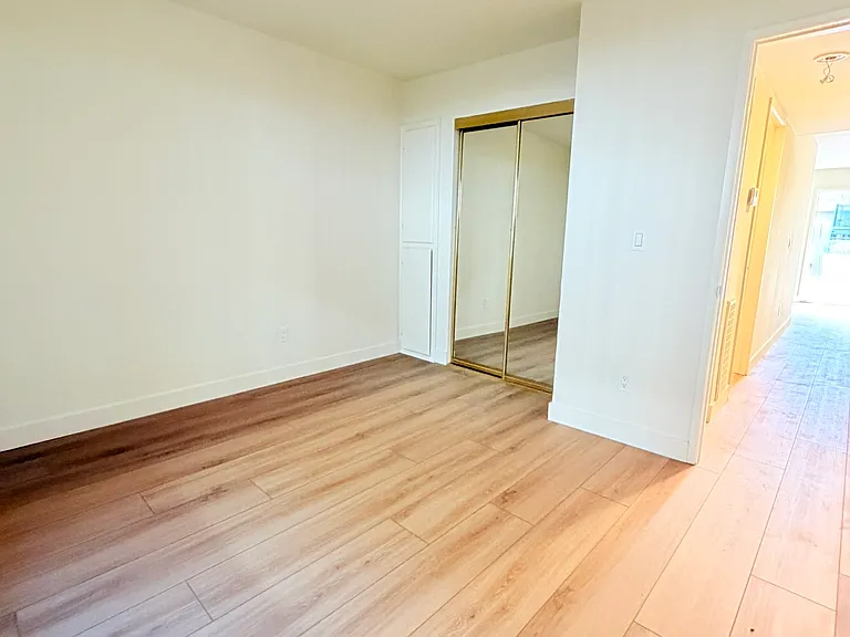 1160 Ruberta Ave — Photo 13