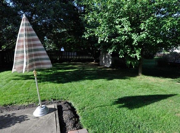 5th image of 1007 Weathersfield Dr