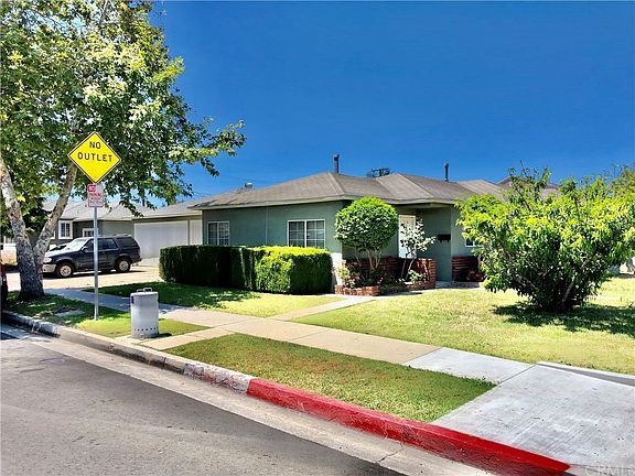 3rd image of 3802 W 116th St